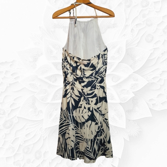 Ann Taylor 100% Silk White Halter Dress With Blue Flowers - Picture 3 of 4